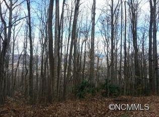 3 Summit Rd, Swannanoa, NC 28778