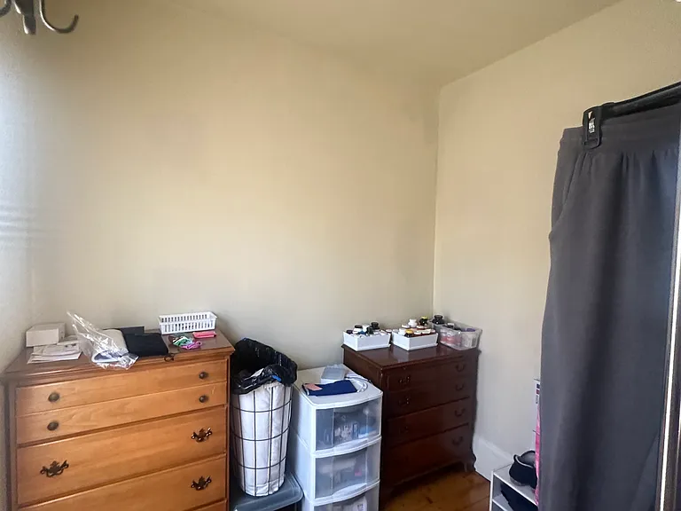 374 Highland Ave — Photo 5