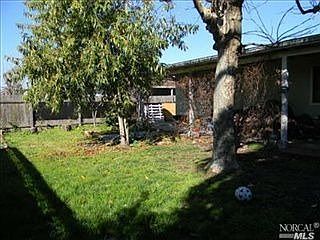 4th image of 530 Ashwood Dr