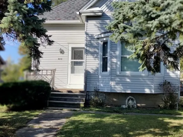 822 W 14th St, Lorain, OH 44052