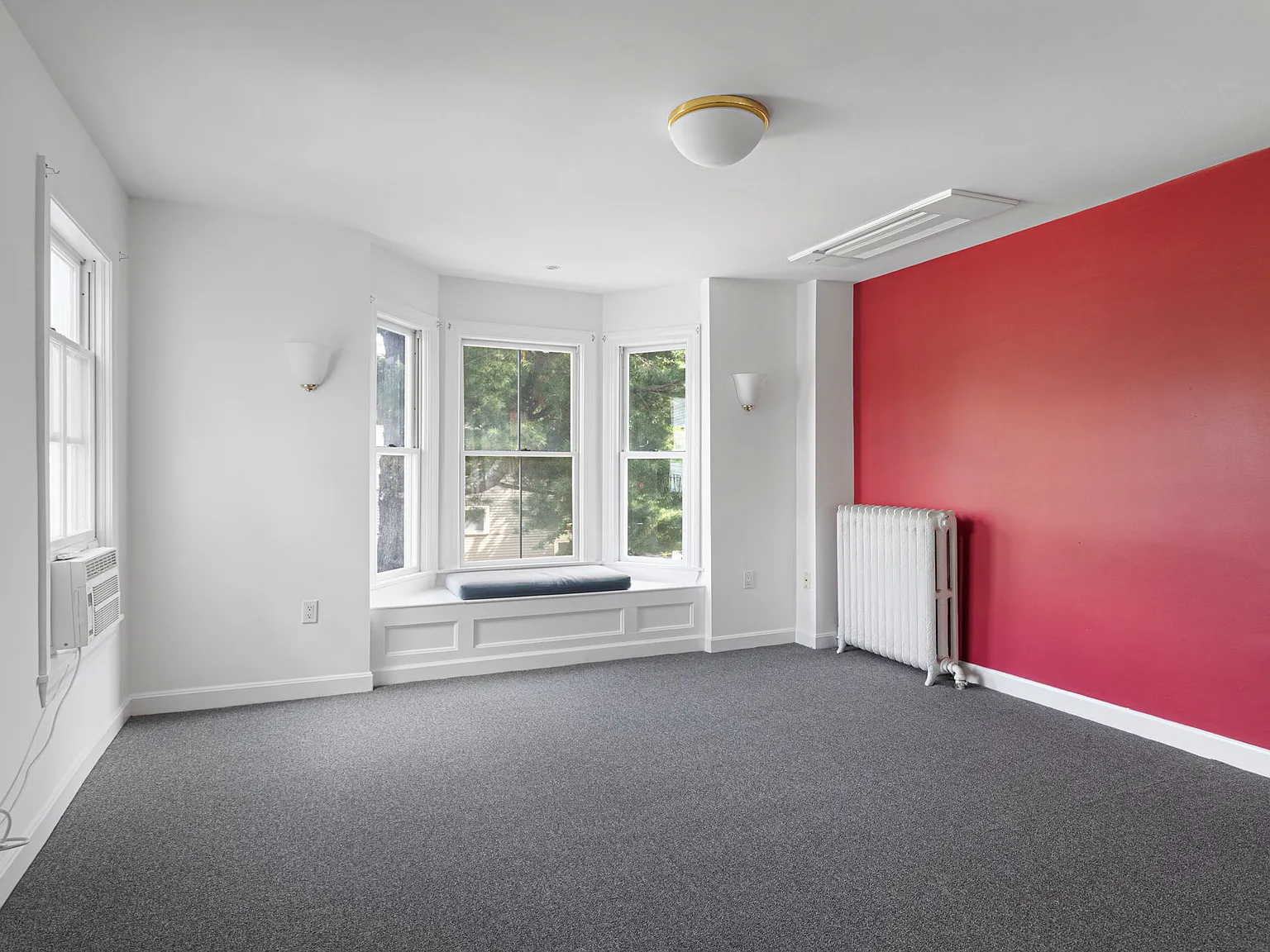 4 bed, 1708 sqft, $5,000 — Photo 3