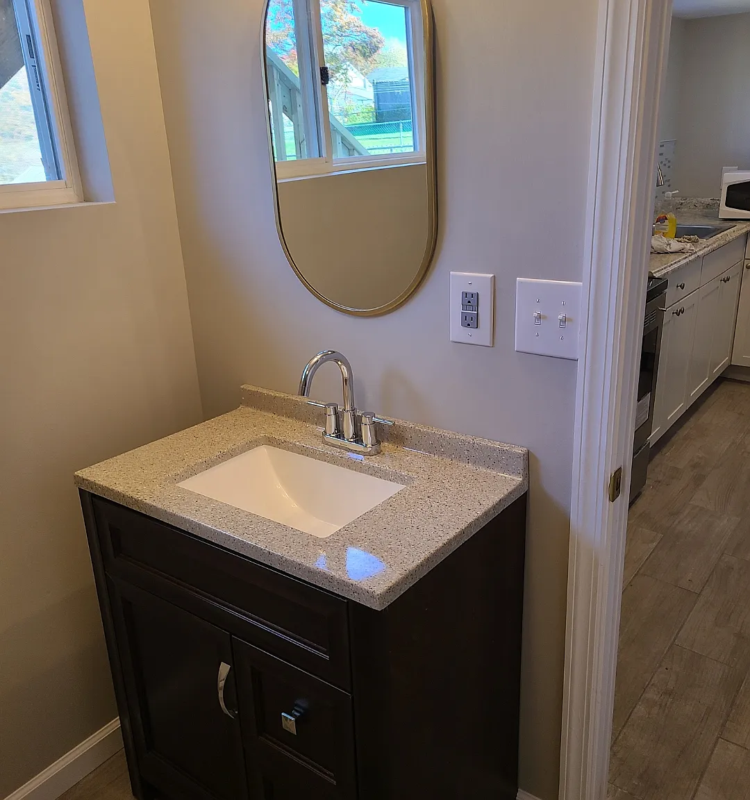 2 bed, 850 sqft, $1,150 — Photo 2