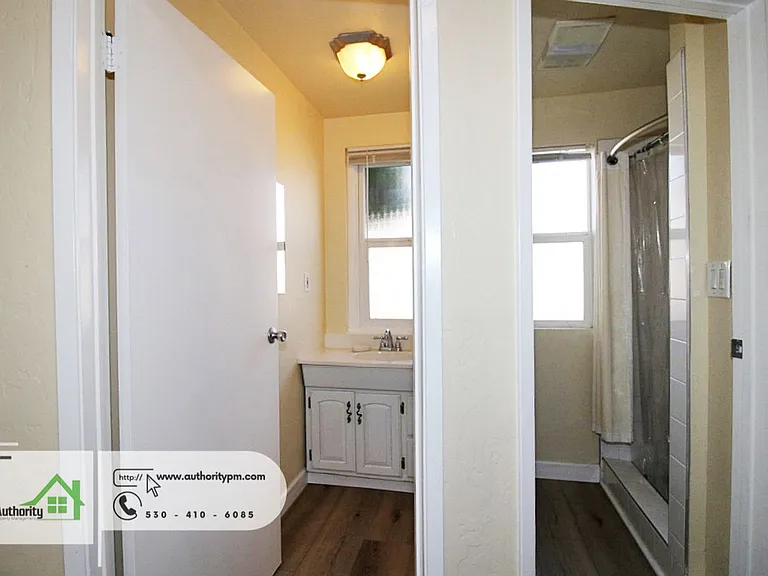 2391 Placer St #A — Photo 12
