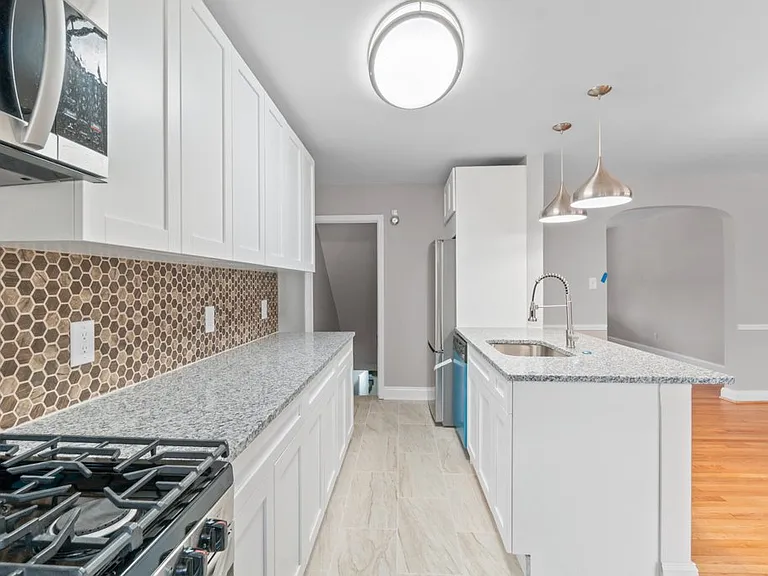 131 Stanmore Rd — Photo 8