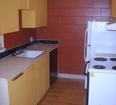 3rd image of 5124 N Highland St #4