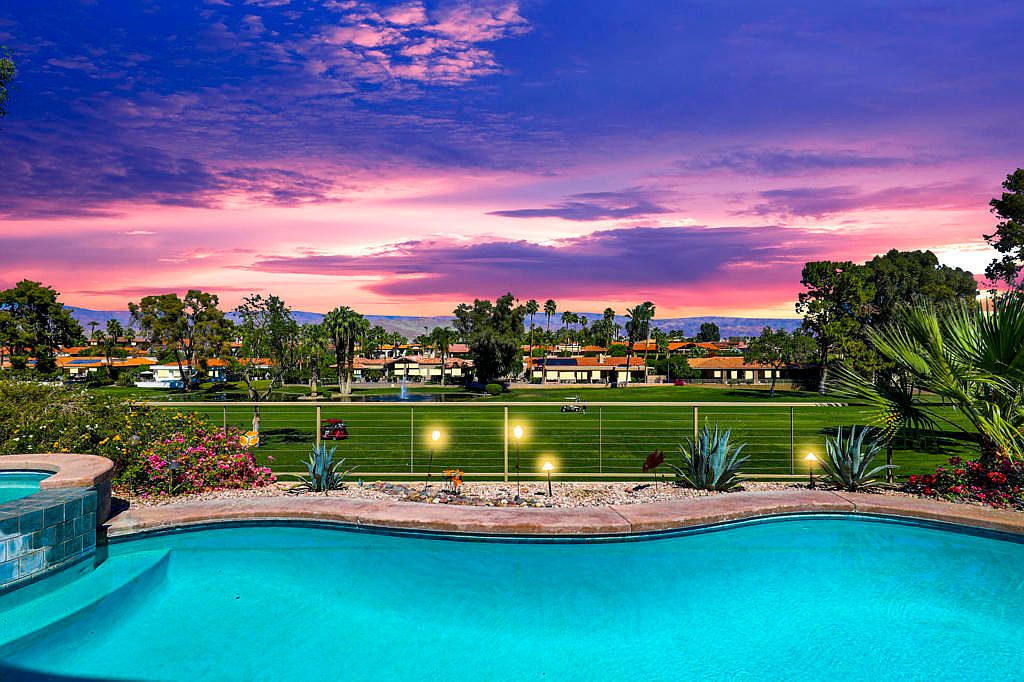 42780 Caballeros Dr