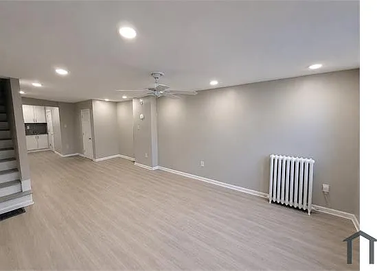 1322 S Newkirk St — Photo 13