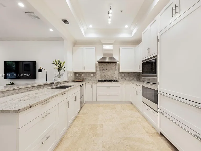 7430 SW 56th Ct — Photo 5