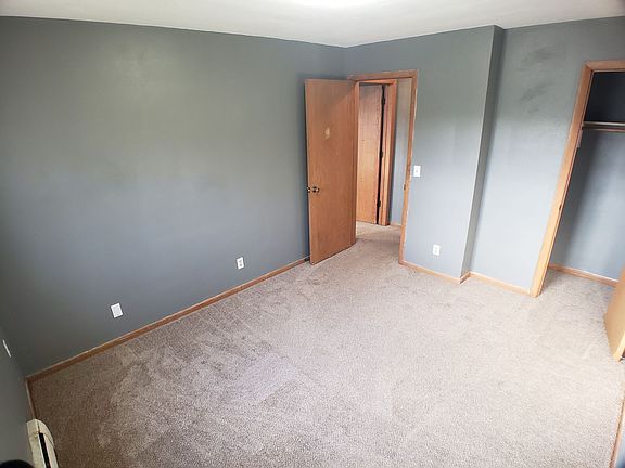 5th image of 1208 3rd Ave NE APT 203