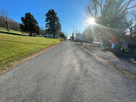 5th image of 6326 Clevelandtown Rd