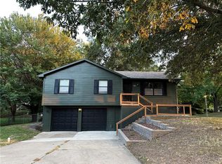 10 SE 190th Rd, Warrensburg, MO 64093