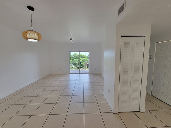 2nd image of 1300 NE 109th St APT 403
