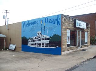105 W Commercial Street, ozark, AR 72949