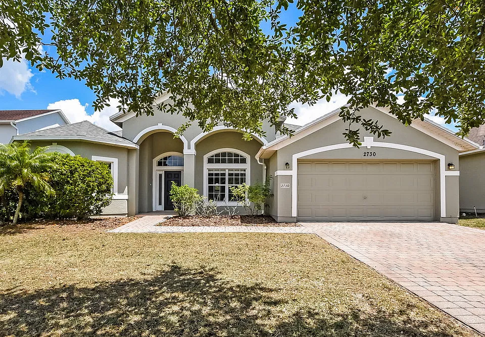 2730 Star Grass Cir