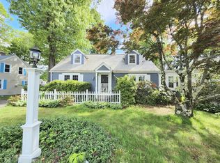 25 Hazen St, Springfield, MA 01119