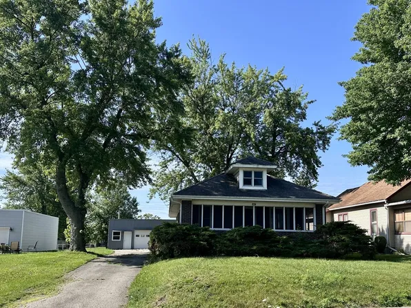 874 Oconor Ave, La Salle, IL 61301