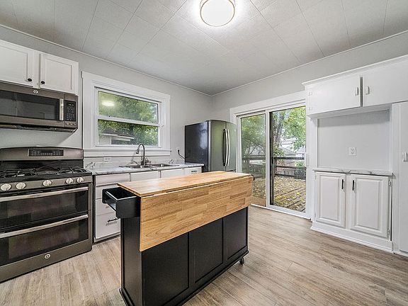 2nd image of 1532 Hamilton Ave NW #1