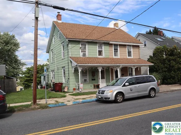 2223 N 1st Ave, Whitehall, PA 18052