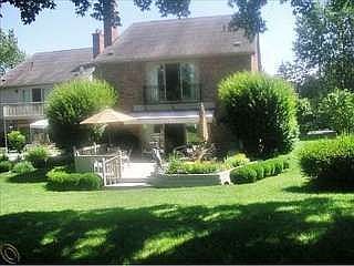 2nd image of 3 The Oaks