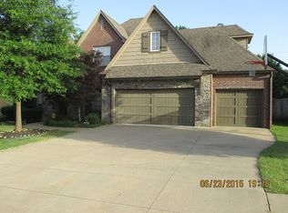 8776 E 105th Ct, Tulsa, OK 74133