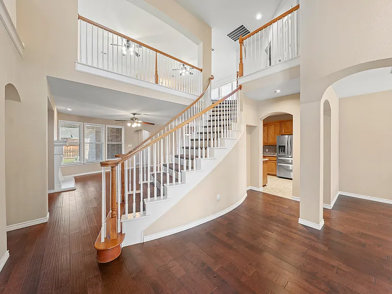13459 Juneau Dr — Photo 1