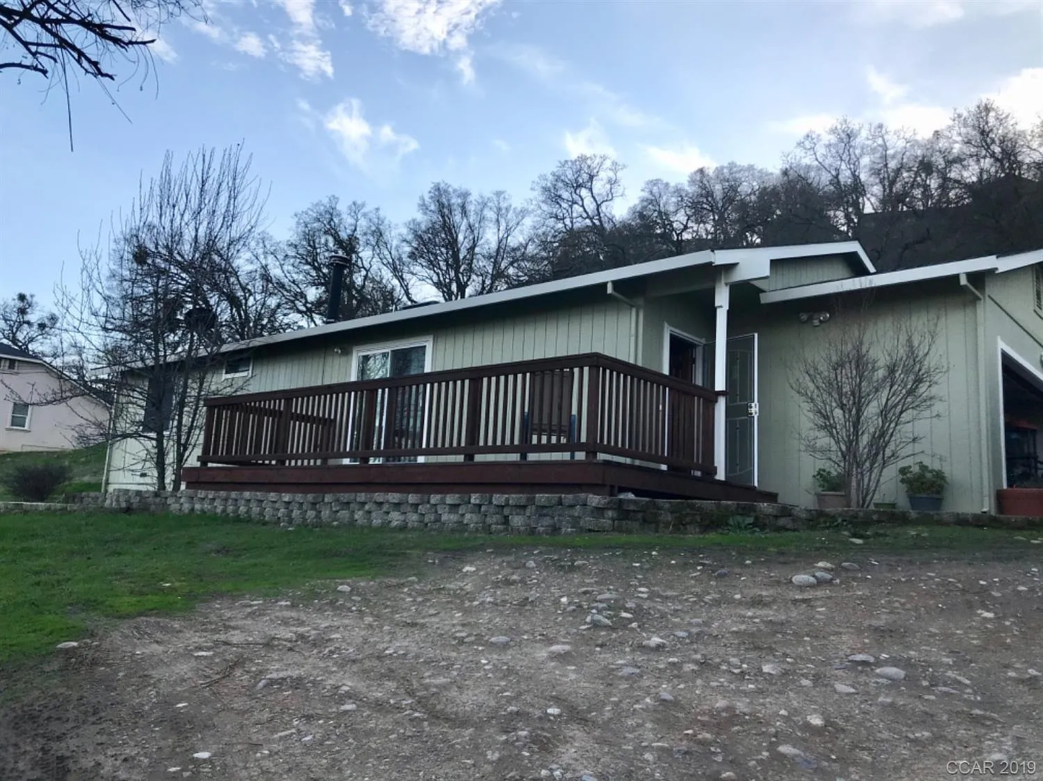 2249 Heney Ln photo 1