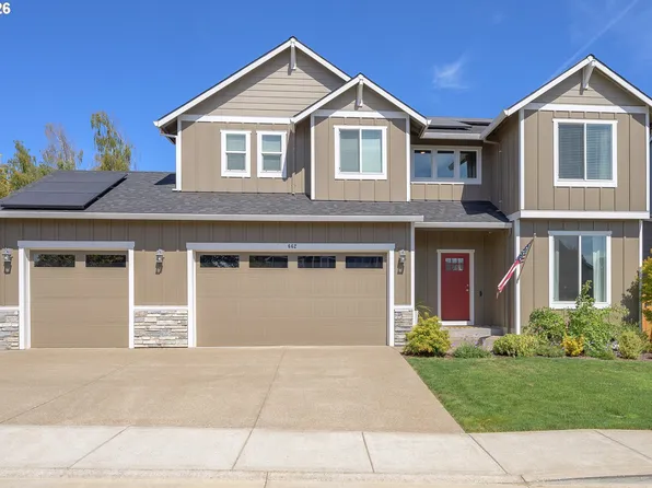 662 E Taft St, Carlton, OR 97111
