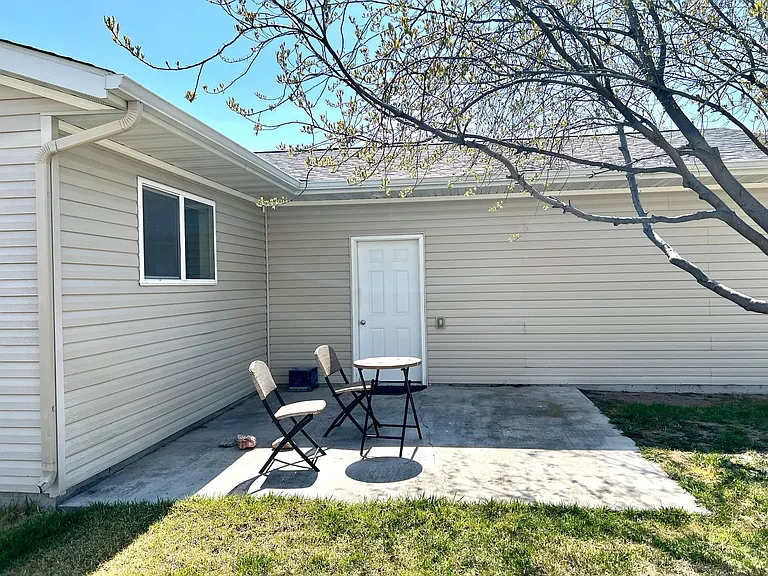 7917 Quail Dr. — Photo 2