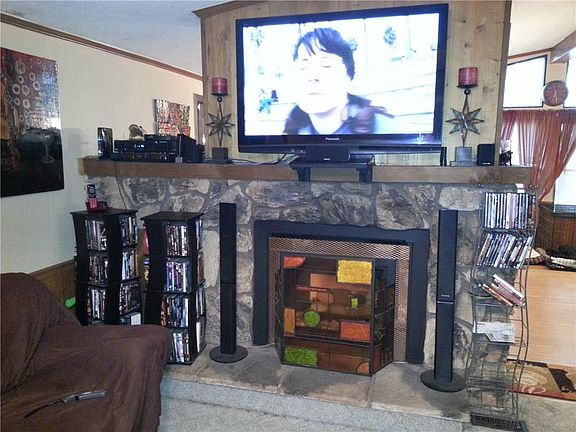 5th image of 1304 Wood Dr