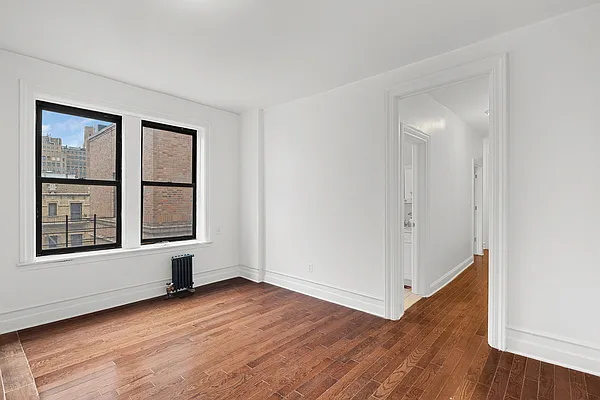 Rented by REAL New York | media 3