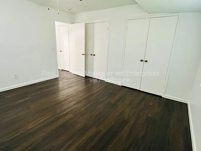 633 Lotus Ave — Photo 11