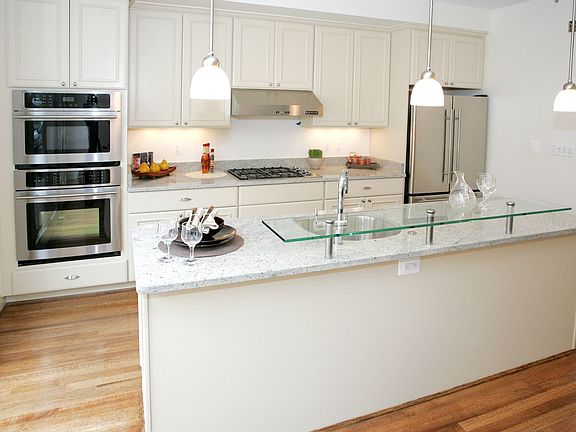 Gourmet Kitchen