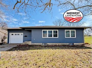 304 N 17th St, Marysville, KS 66508