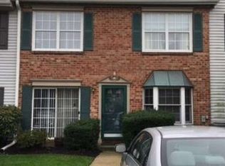 76 Versailles Ct, Hamilton, NJ 08619