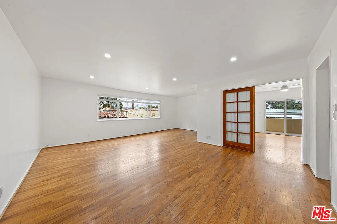 Building Photo - 1131 14th St #8