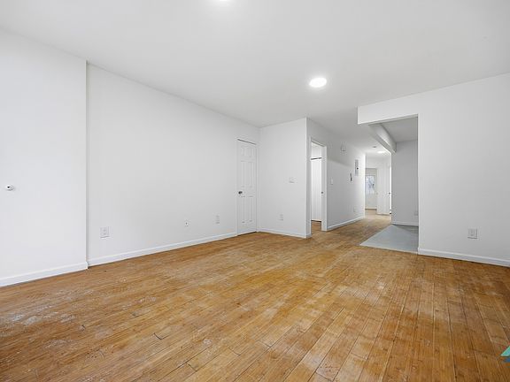 2nd image of 244 Macdougal St #2B