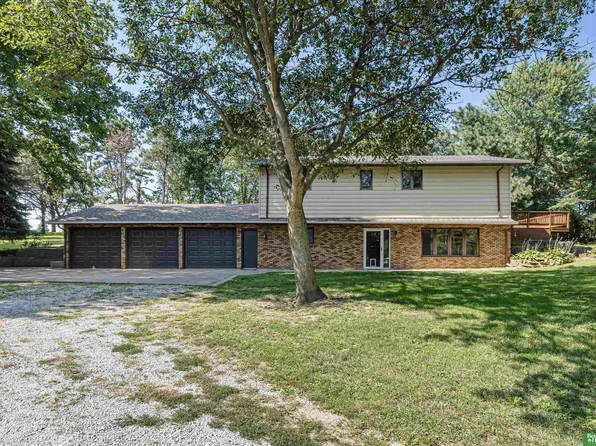 17418 18th St, Plattsmouth, NE 68048
