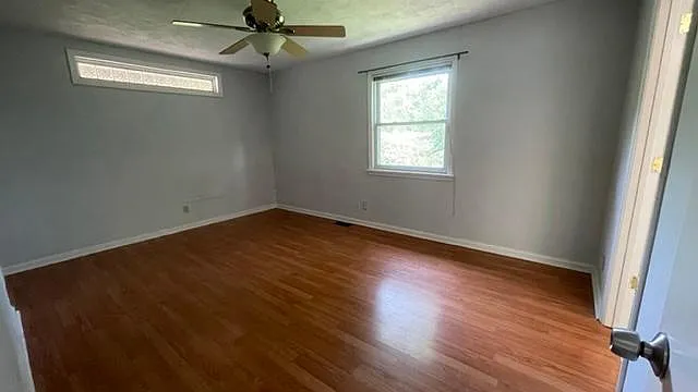 455 East Dr — Photo 13