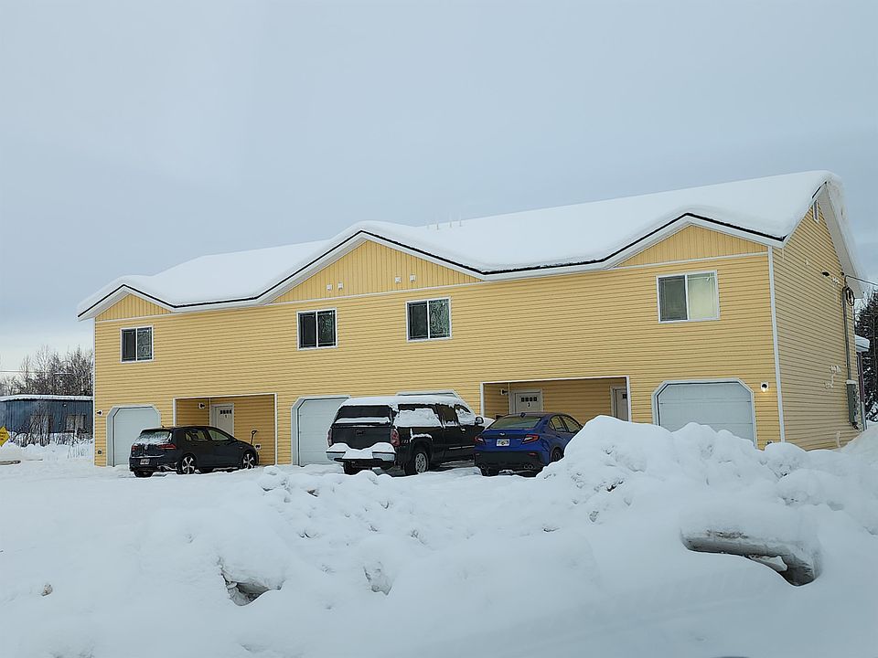 1st image of 140 E 2nd Ave #4