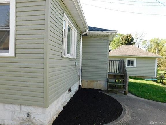 5th image of 732 N Galloway St