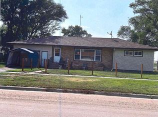 301 S Main St, Plankinton, SD 57368