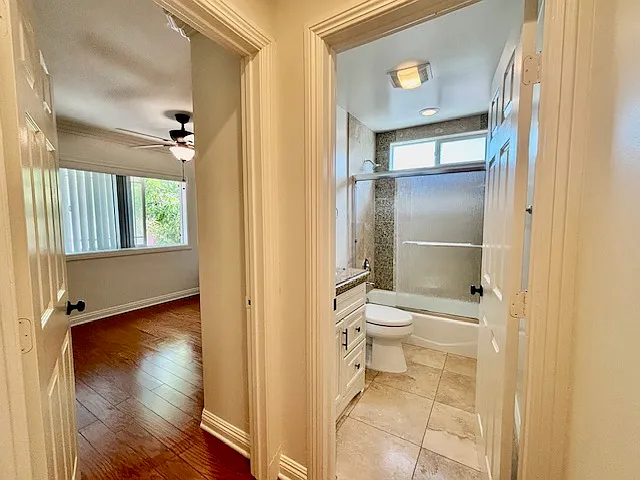 685 W 18th St #1 — Photo 26
