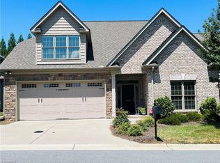 2620 Southern Gates Dr, Greensboro, NC 27410