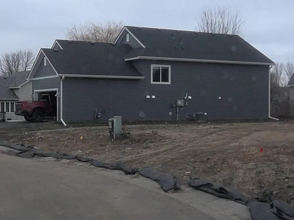 1136 Dorthy Ln, Elko New Market, MN 55054