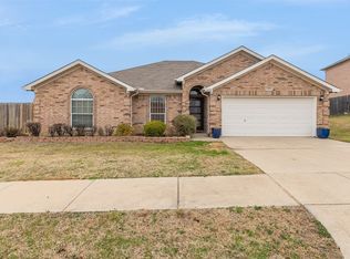 6001 Winter Park Ln, Arlington, TX 76018