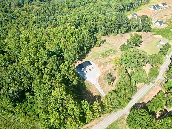 2nd image of 2620 Carolina Country Club Rd