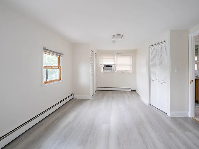 Coppersmith Rd — Photo 20