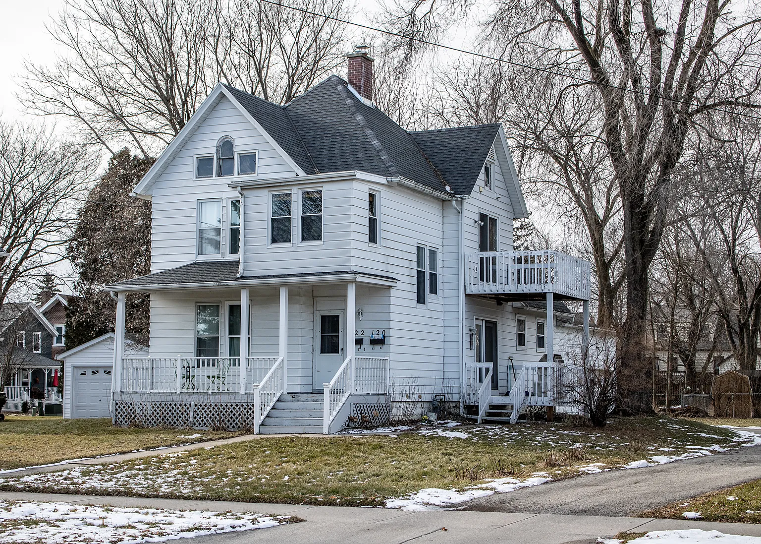 120 Jones St photo 1