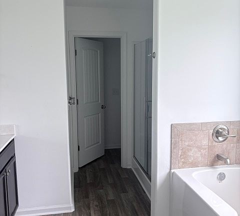 5th image of 156 Gander Dr