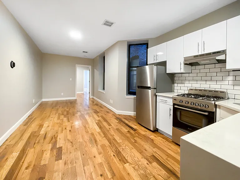 2649 Frederick Douglass Blvd #3B — Photo 1